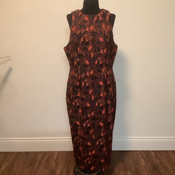 ANTONIO MELANI Dresses & Skirts - Antonio Melani EUC women’s sleeveless fitted tea midi length shift dress size 12
